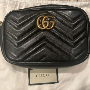 Gucci mini marmont crossbody purse